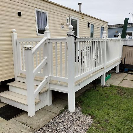 3 Bedroom Caravan, Edi Rita, Robin Hood, Pet Friendly Meliden エクステリア 写真