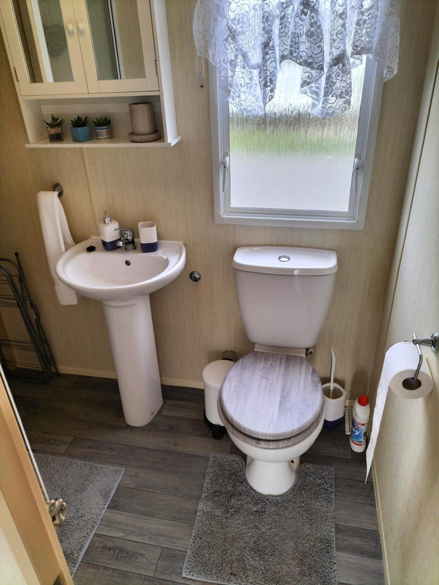 3 Bedroom Caravan, Edi Rita, Robin Hood, Pet Friendly Meliden エクステリア 写真