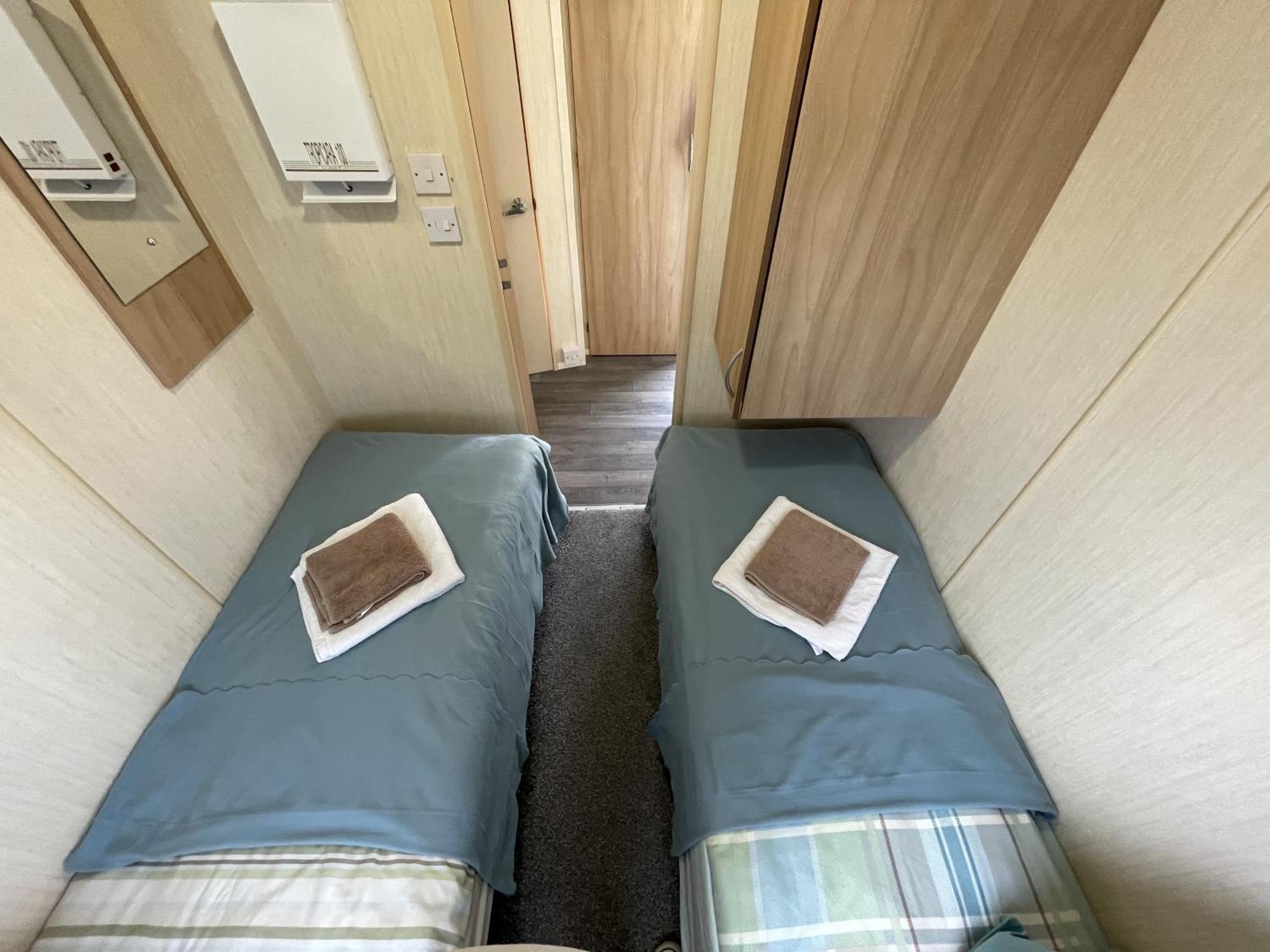 3 Bedroom Caravan, Edi Rita, Robin Hood, Pet Friendly Meliden エクステリア 写真