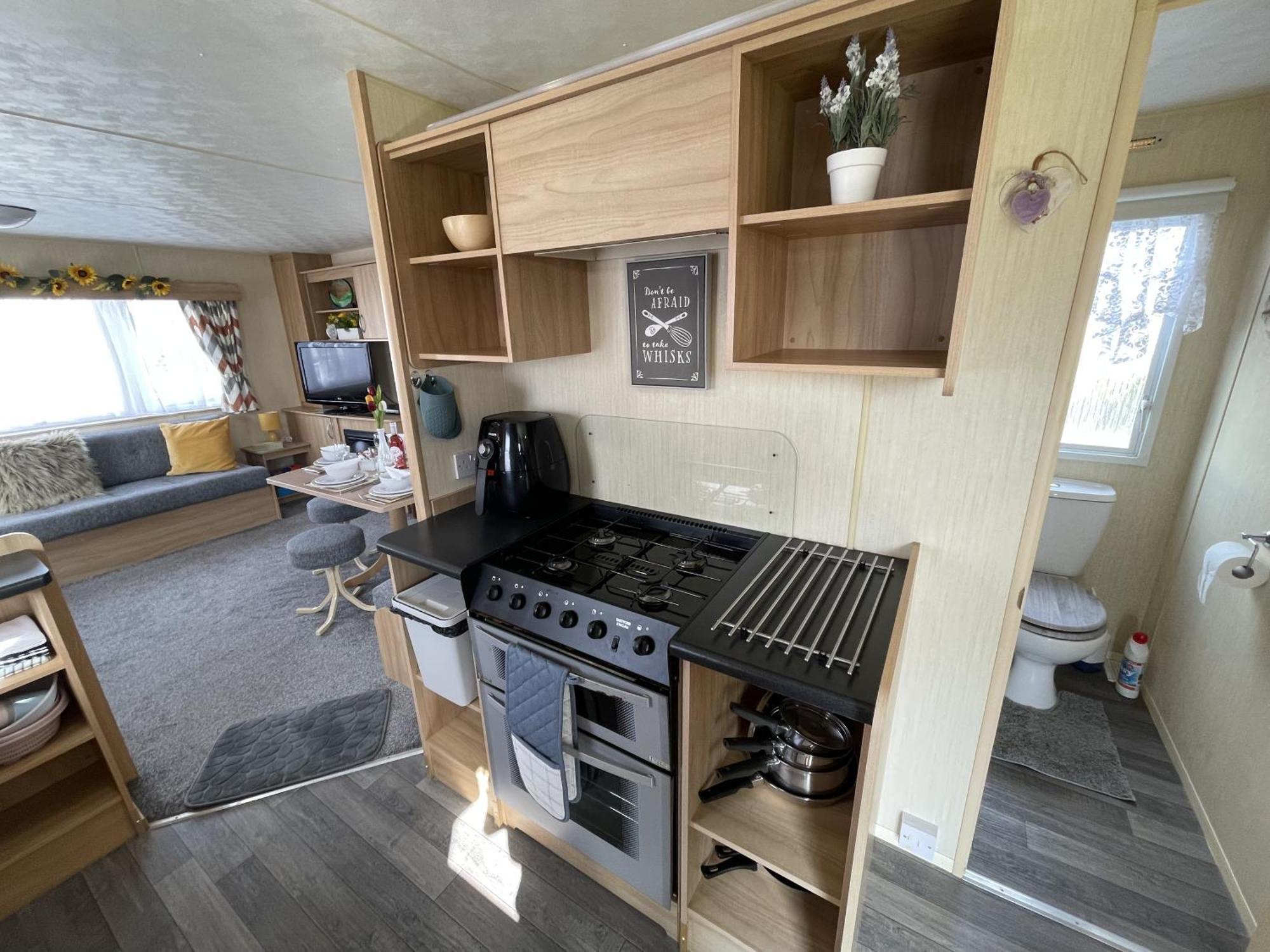 3 Bedroom Caravan, Edi Rita, Robin Hood, Pet Friendly Meliden エクステリア 写真